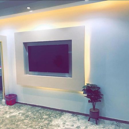 فندق ادوماتو Adomato Hotel Dawmat al-Jandal Exterior photo
