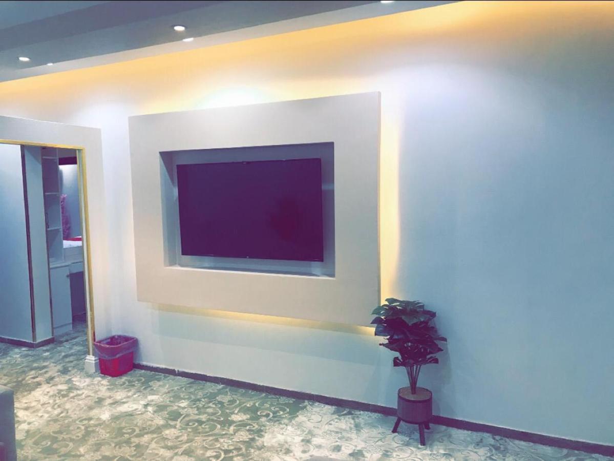 فندق ادوماتو Adomato Hotel Dawmat al-Jandal Exterior photo