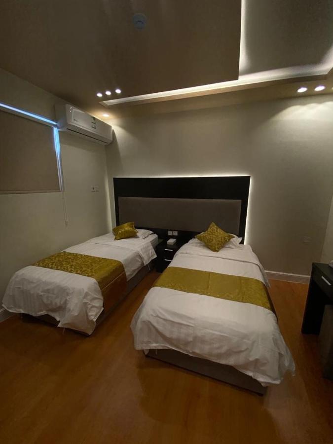 فندق ادوماتو Adomato Hotel Dawmat al-Jandal Exterior photo